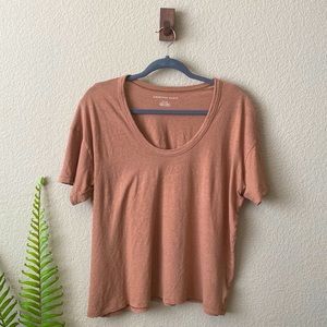 American Eagle Distressed Top